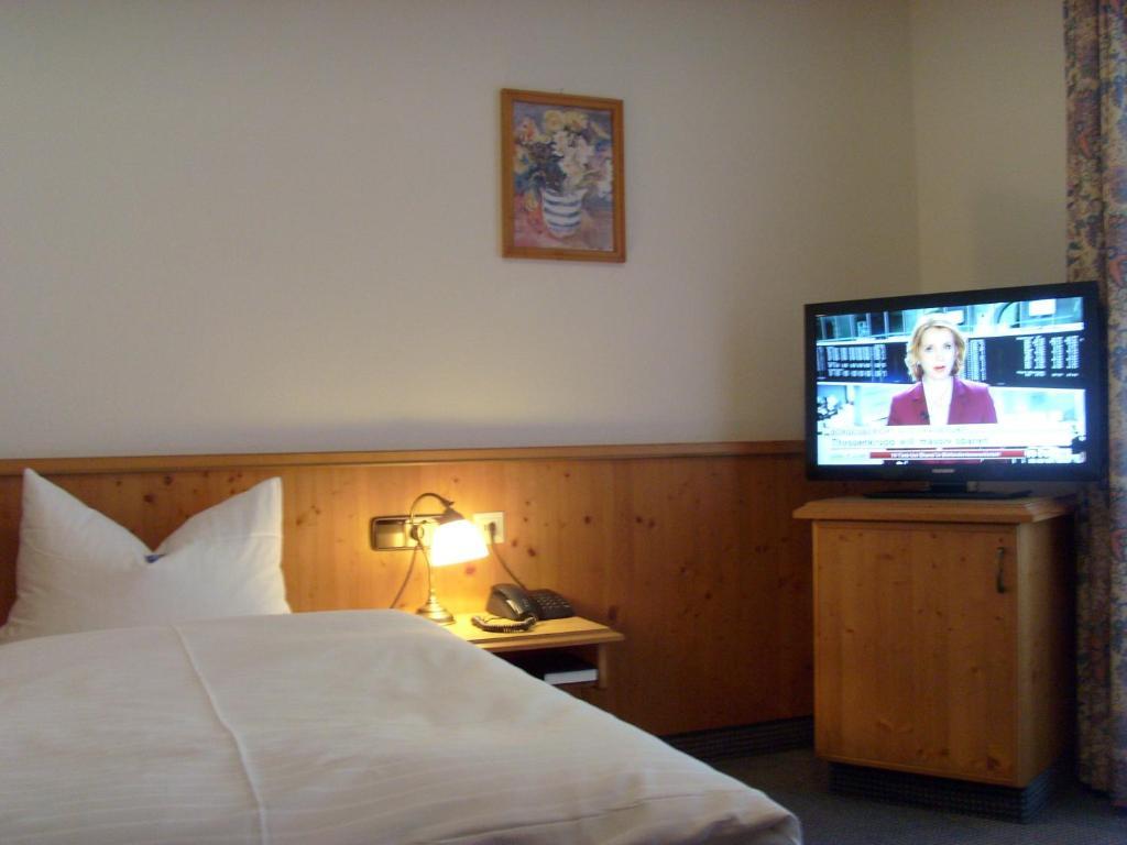 Landhotel & Gaststuben Zum Hasen Bad Saulgau Room photo